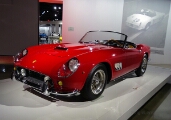 039-Ferrari-photos